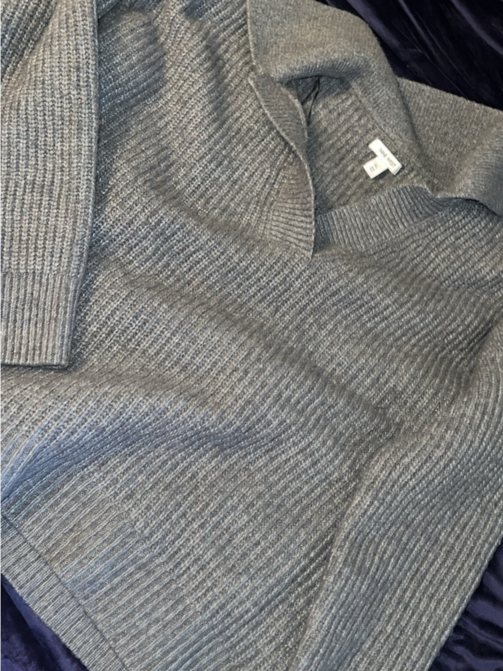 Green  Gray V-Neck Ribbed Sweater